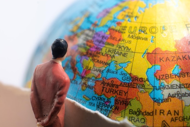 Ile kilometrów można przejechać przez Europę z zachodu na wschód?