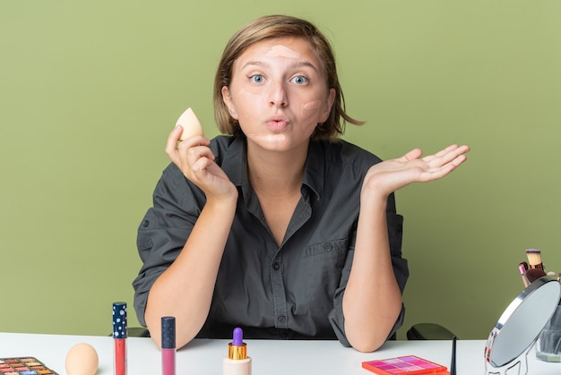 Co robić z niską samooceną gdy wpływa na codzienne życie?