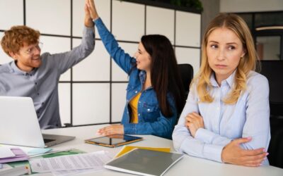 Jak dobrze kierować zespołem w trudnych momentach?