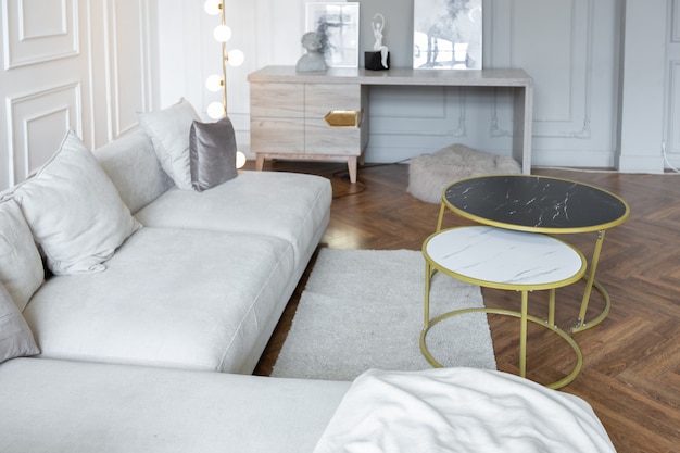 Jak umeblować salon inspiracje na udaną aranżację wnętrza